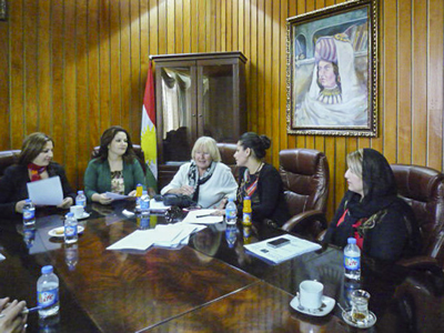 Gesprch mit Parlamentarierinnen im Parlament von Erbil